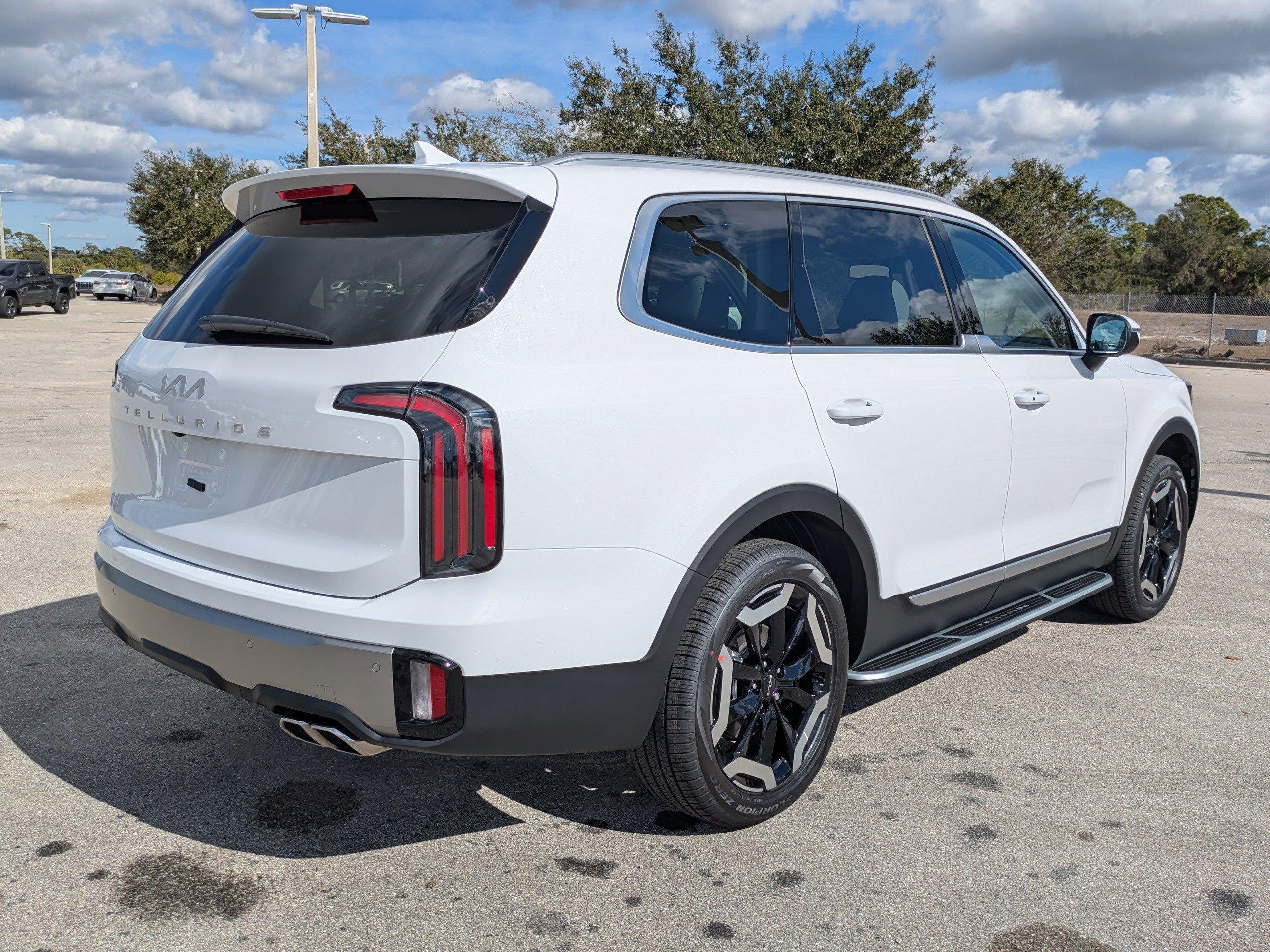 Kia Telluride Ex - Thumbnail 6