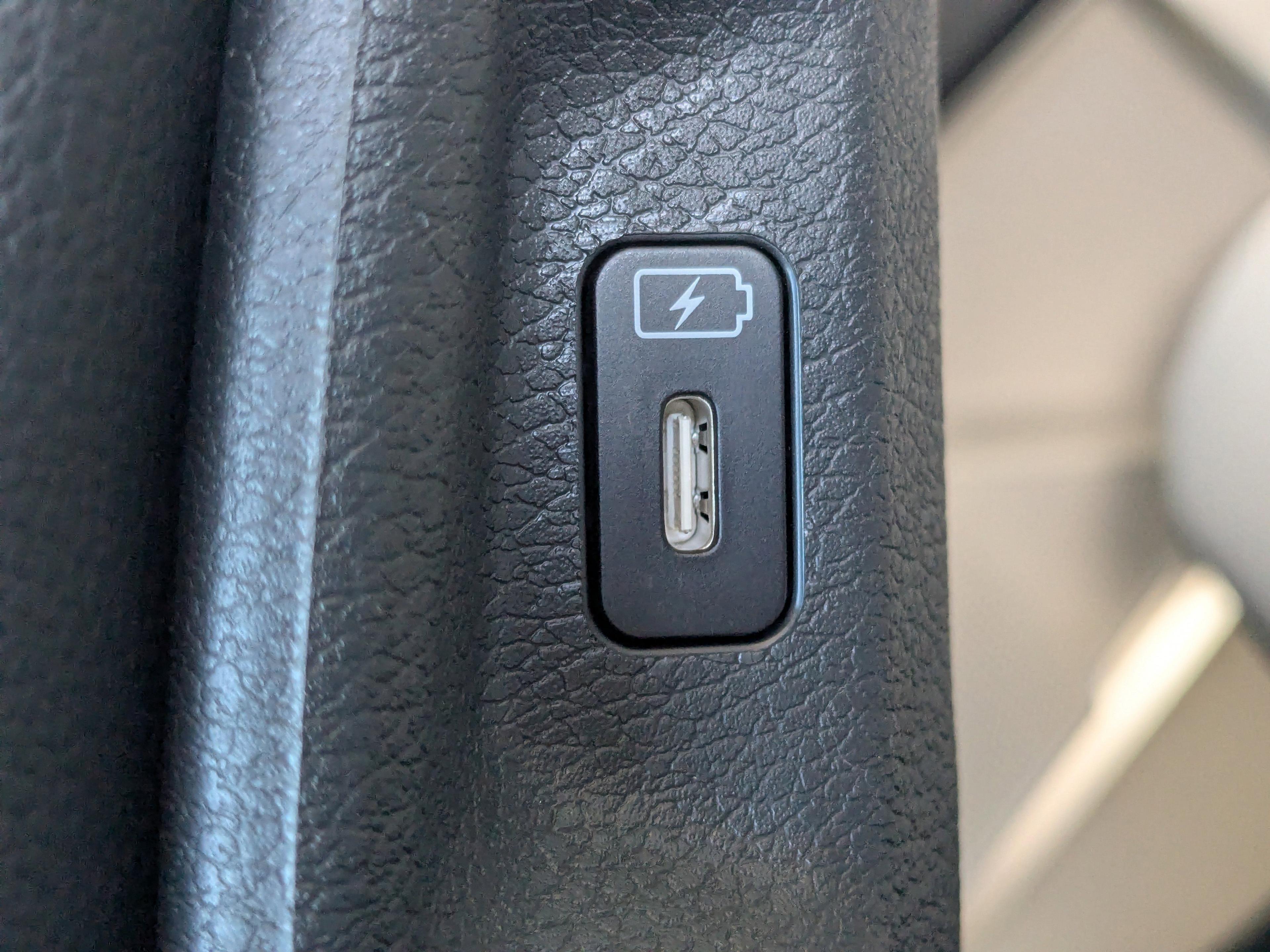 Kia Sportage Ex - Thumbnail 19