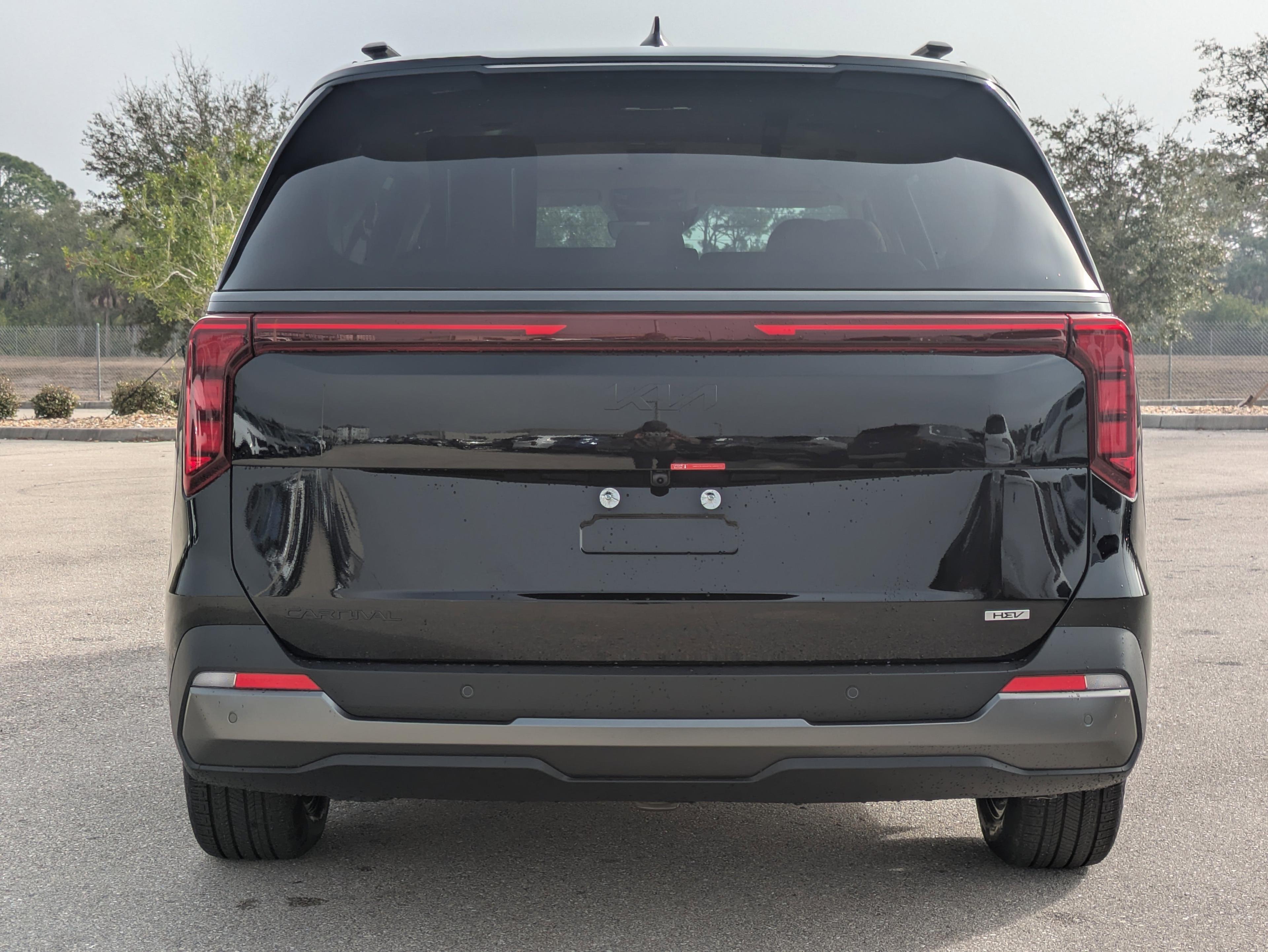 Kia Carnival Mpv Hybrid Sx - Thumbnail 7