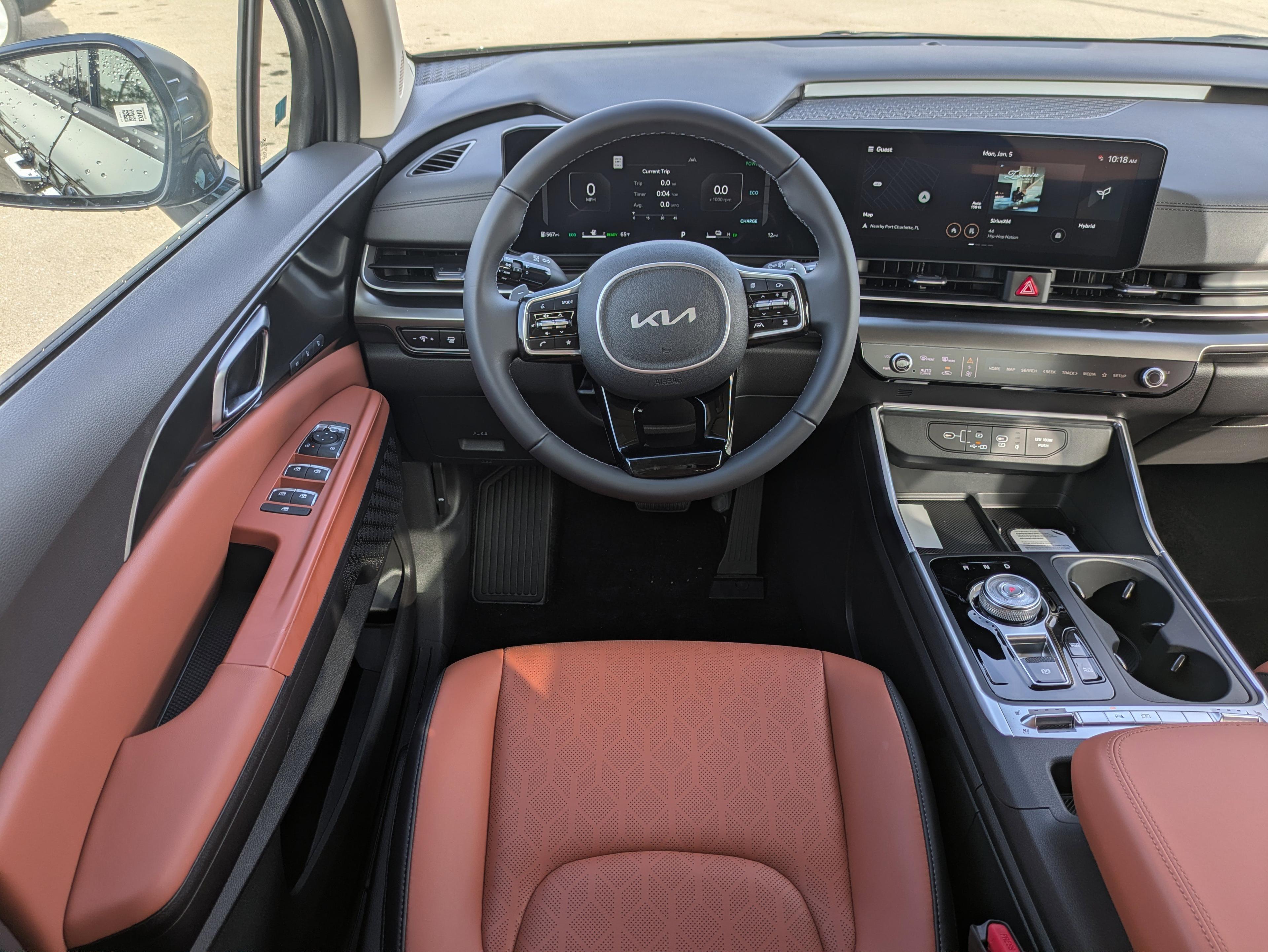 Kia Carnival Mpv Hybrid Sx - Thumbnail 18