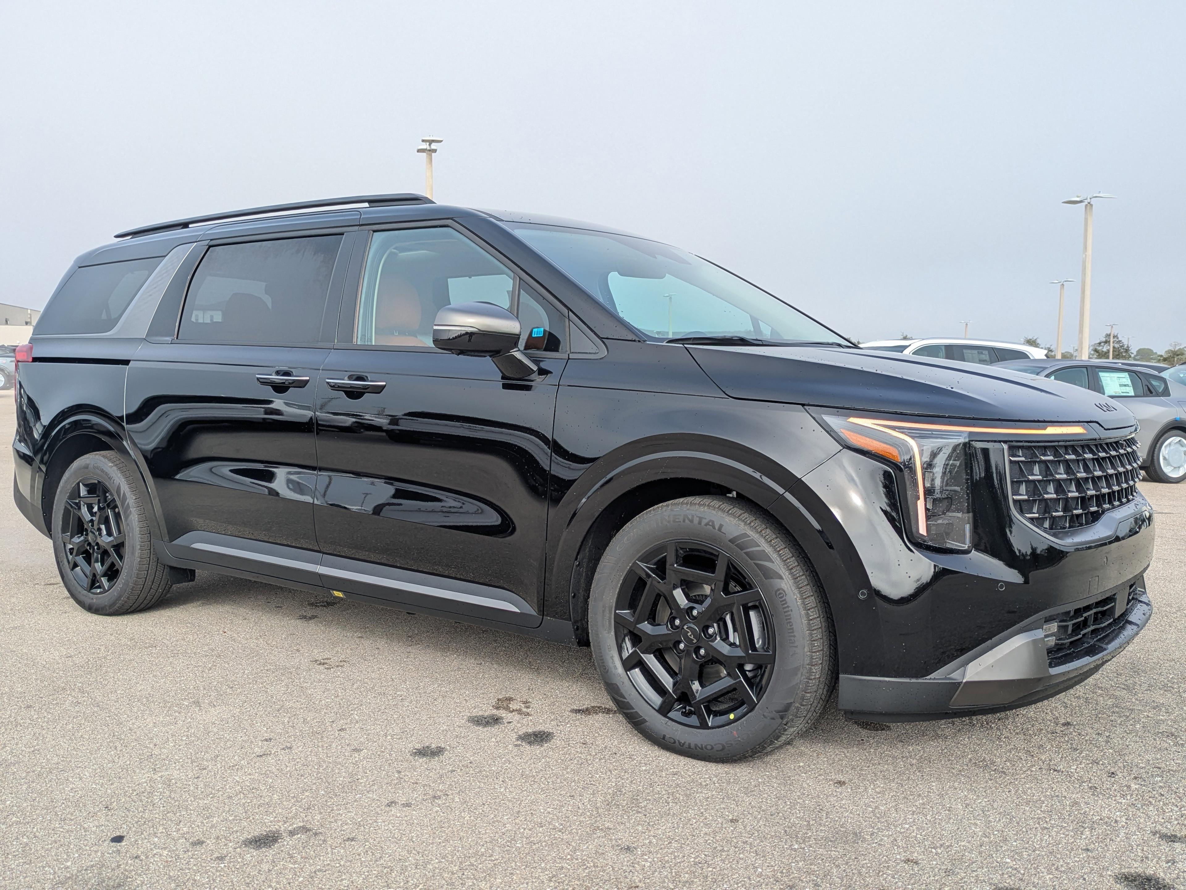 Kia Carnival Mpv Hybrid Sx - Thumbnail 3