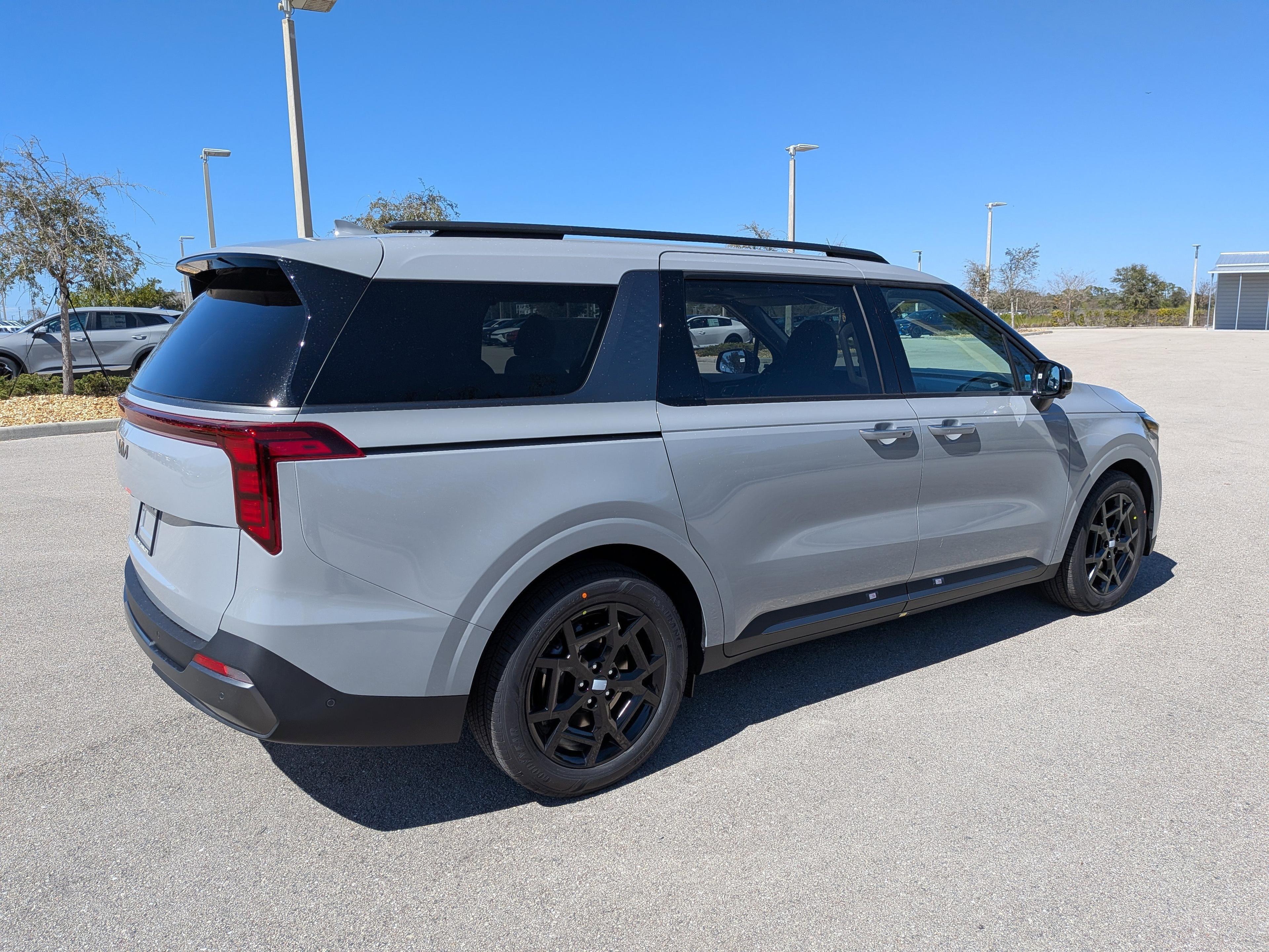 Kia Carnival Mpv Sx - Thumbnail 6