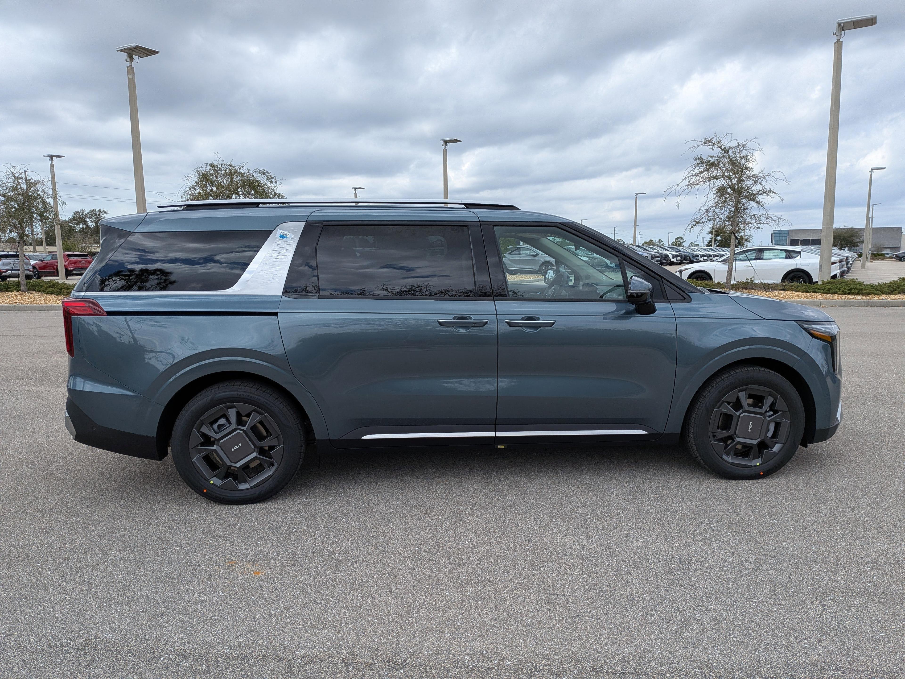 Kia Carnival Mpv Sx - Thumbnail 5