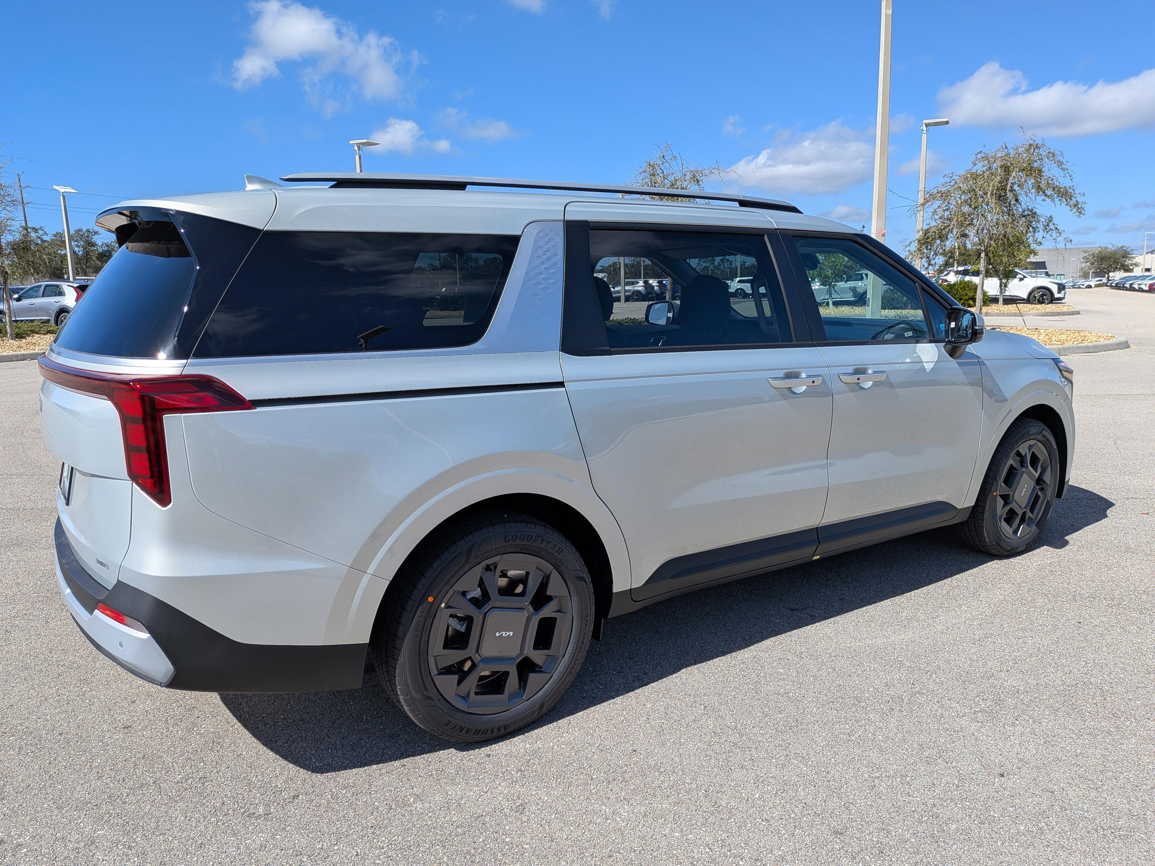 Kia Carnival Mpv Hybrid Ex - Thumbnail 6