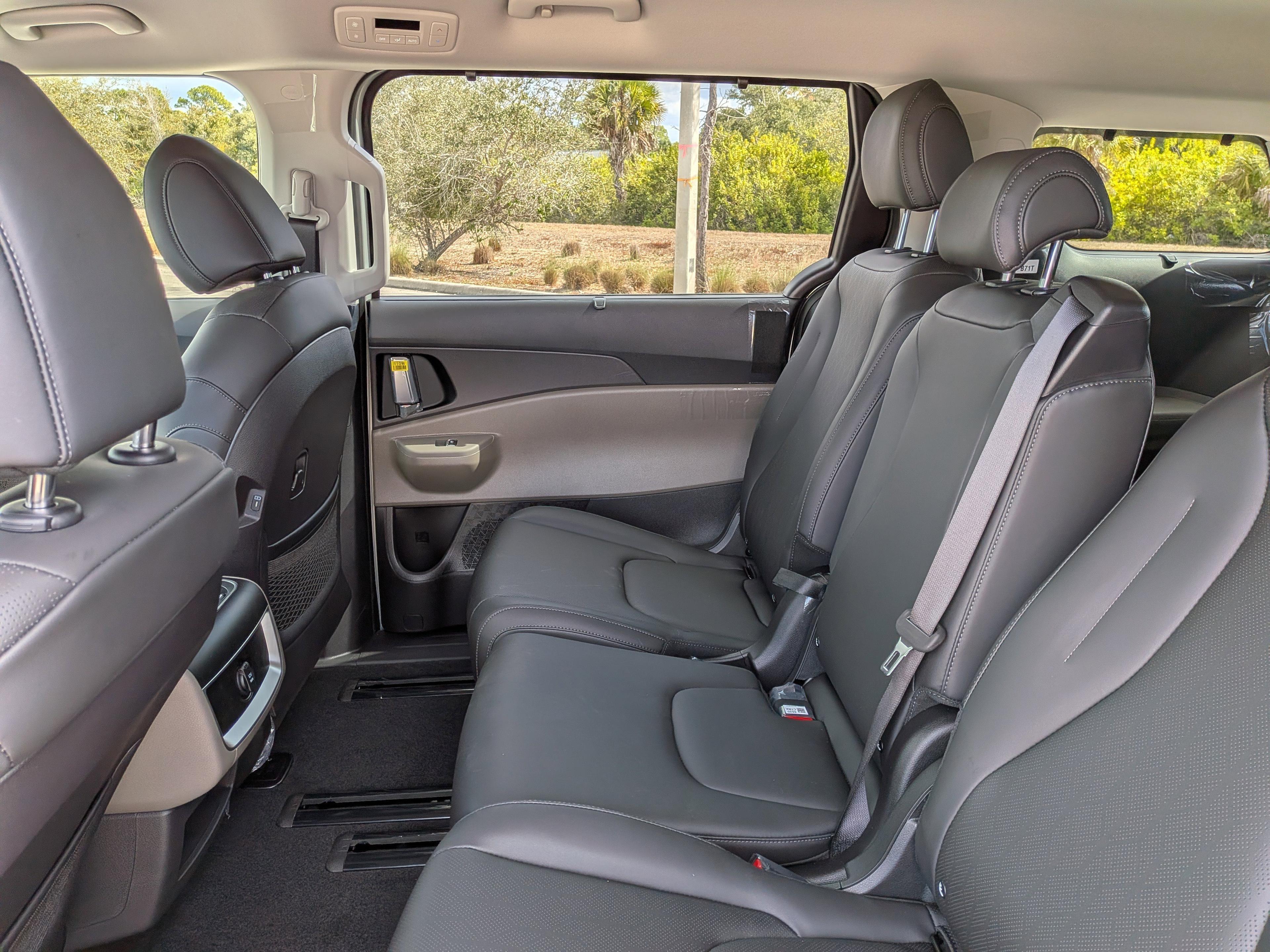 Kia Carnival Mpv Ex - Thumbnail 17