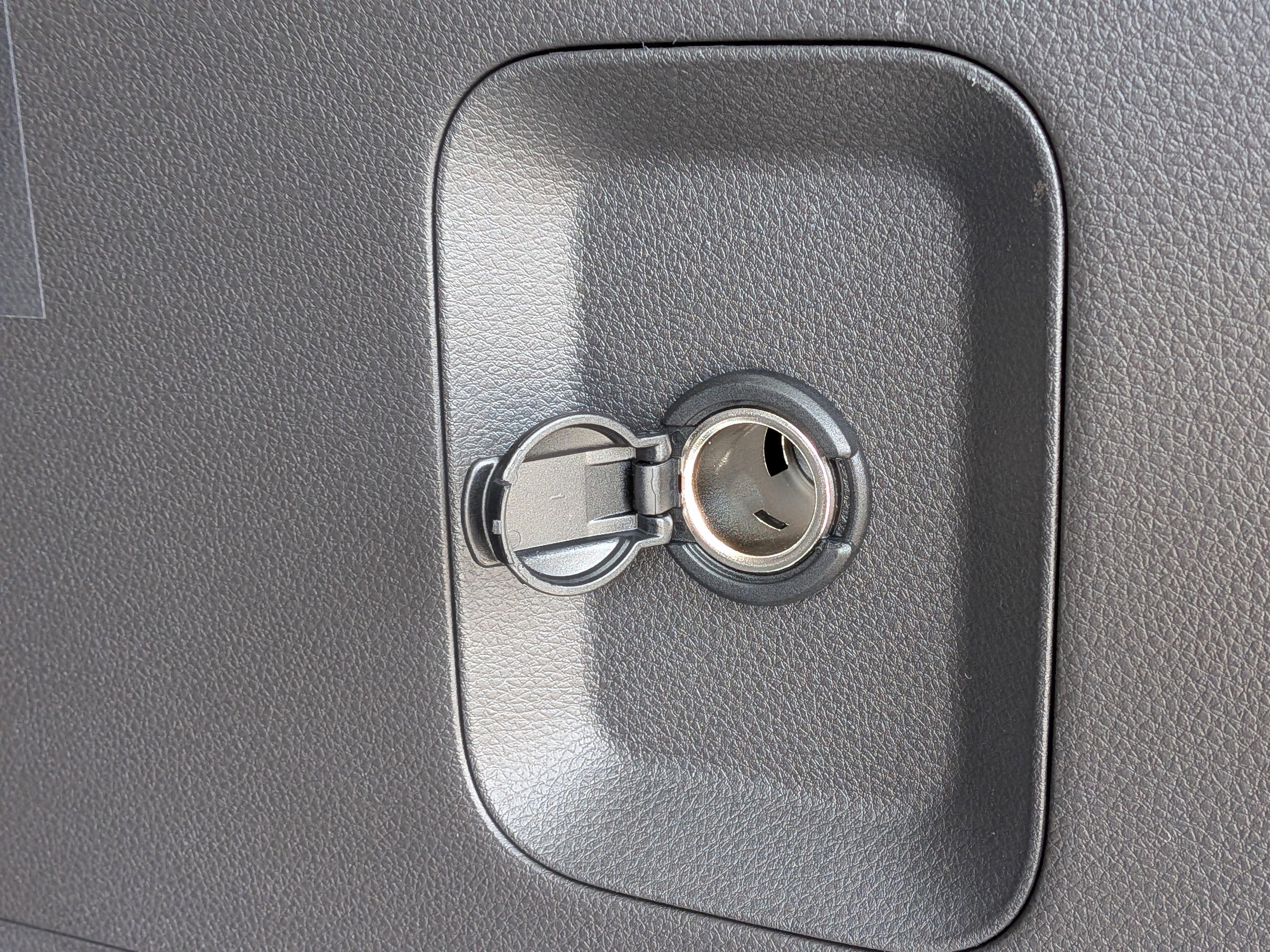 Kia Carnival Mpv Ex - Thumbnail 16