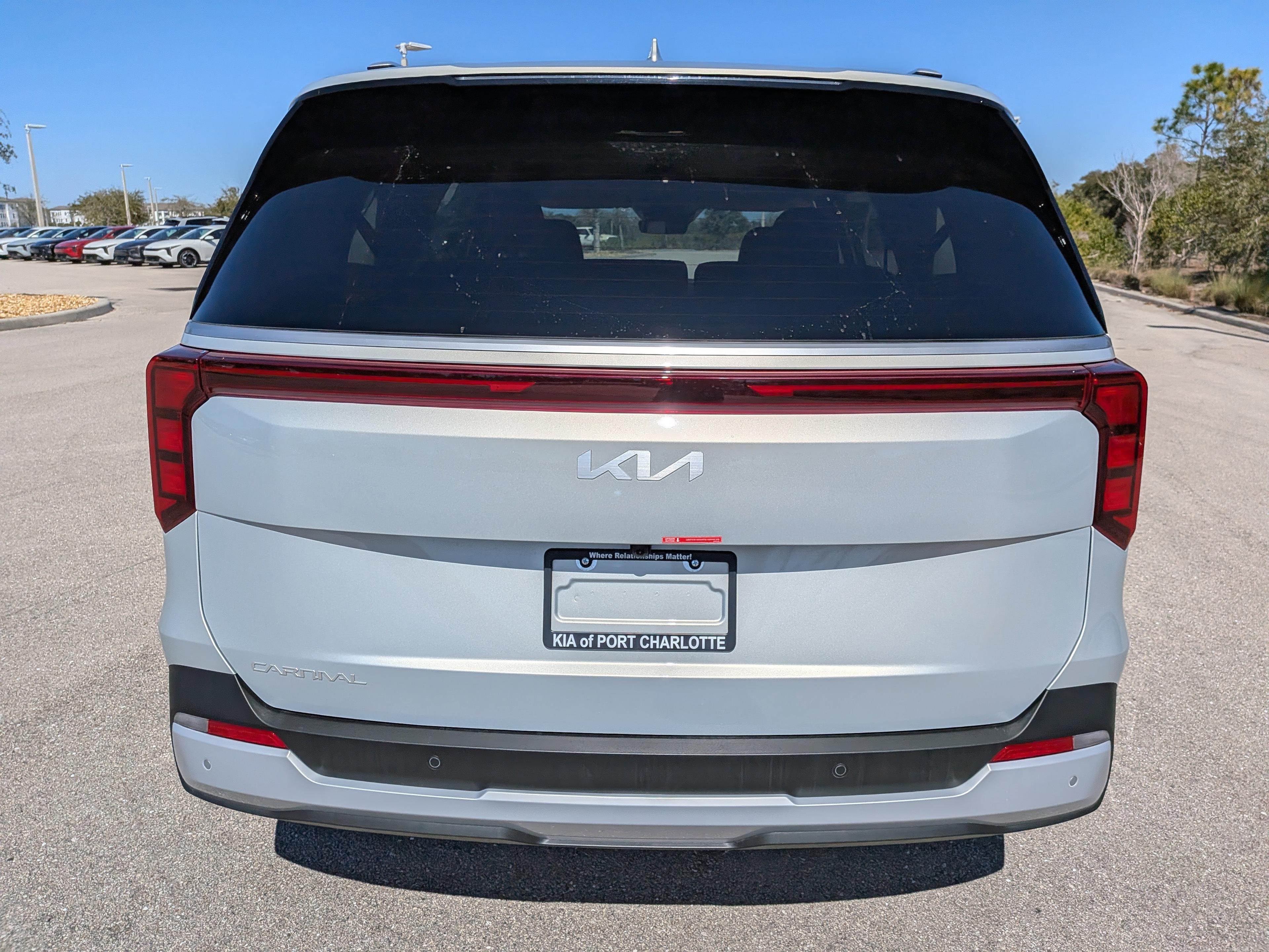 Kia Carnival Mpv Ex - Thumbnail 7