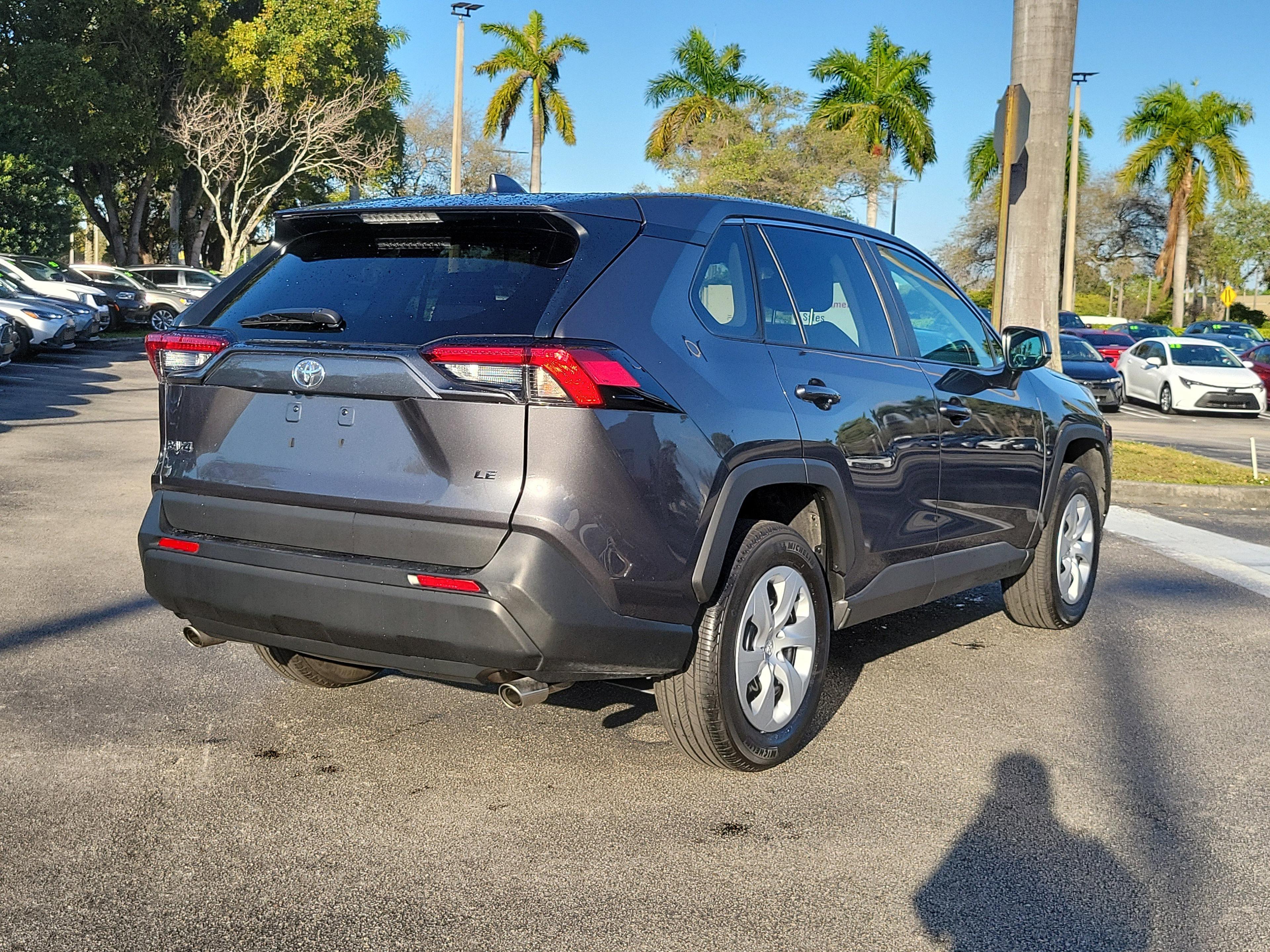 Toyota Rav4 Le Fwd - Thumbnail 5