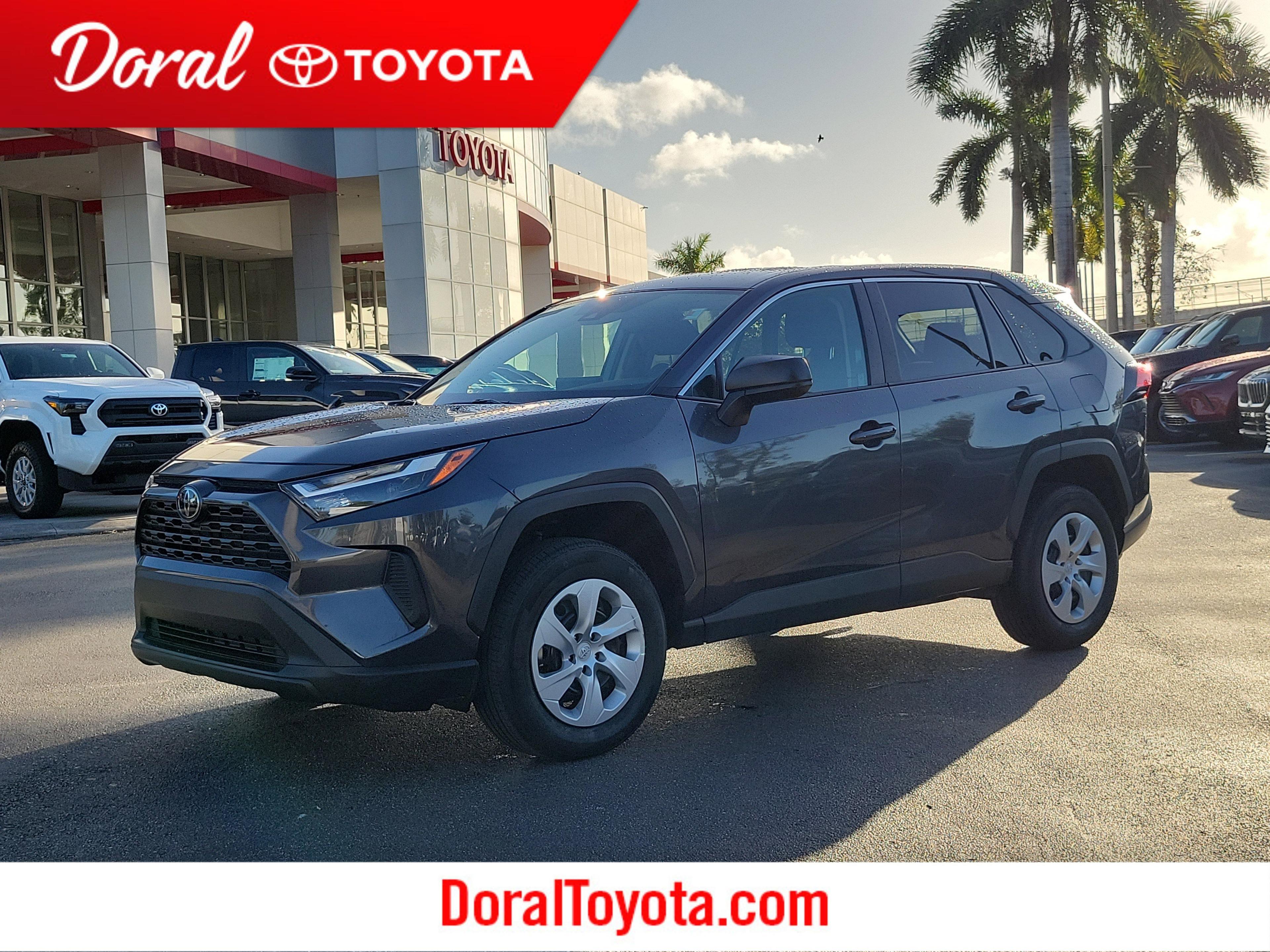 Toyota Rav4 Le Fwd - Thumbnail 2