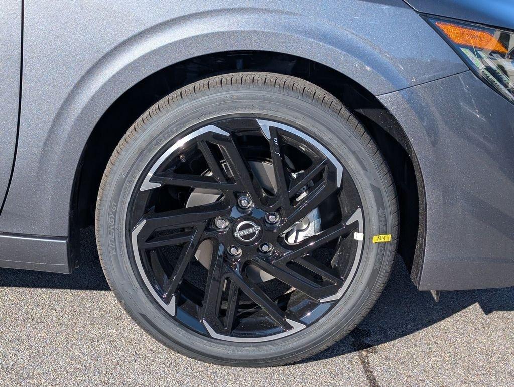 Nissan Sentra Sr - Thumbnail 10