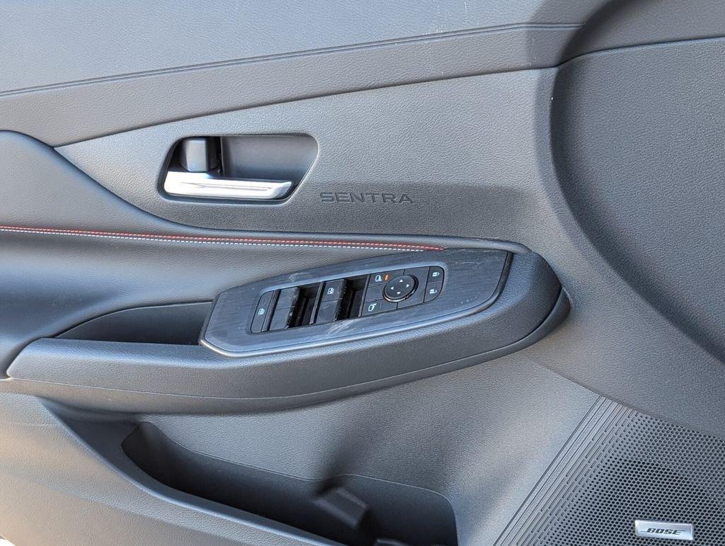 Nissan Sentra Sr - Thumbnail 14