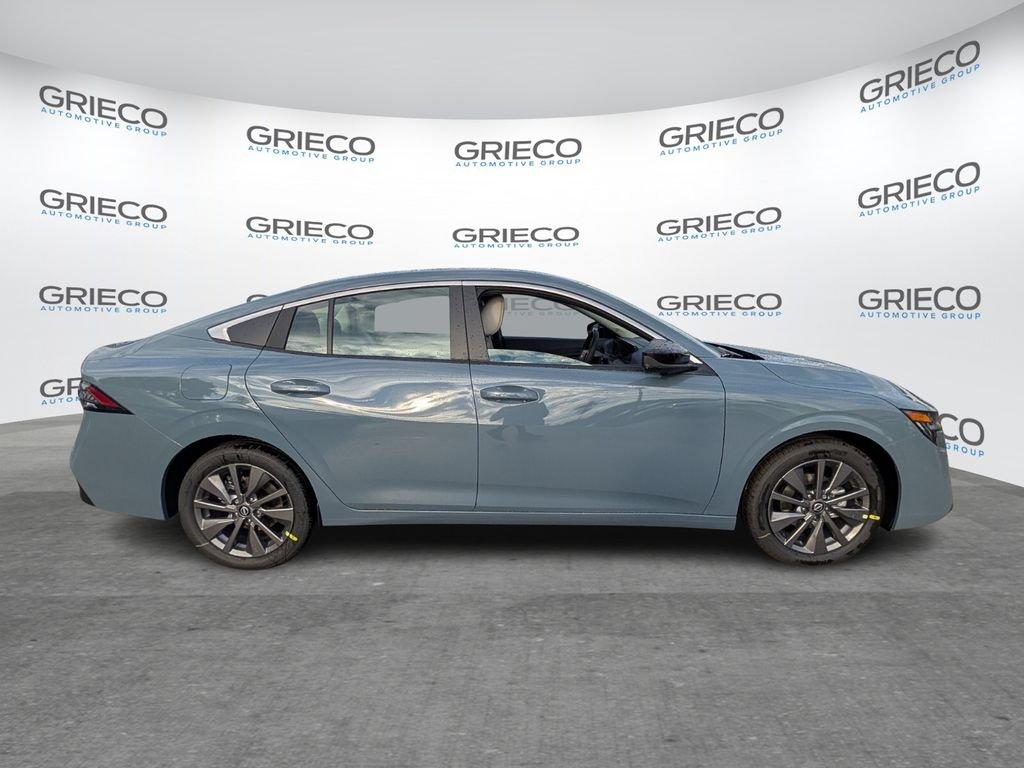 Nissan Sentra Sl - Thumbnail 9