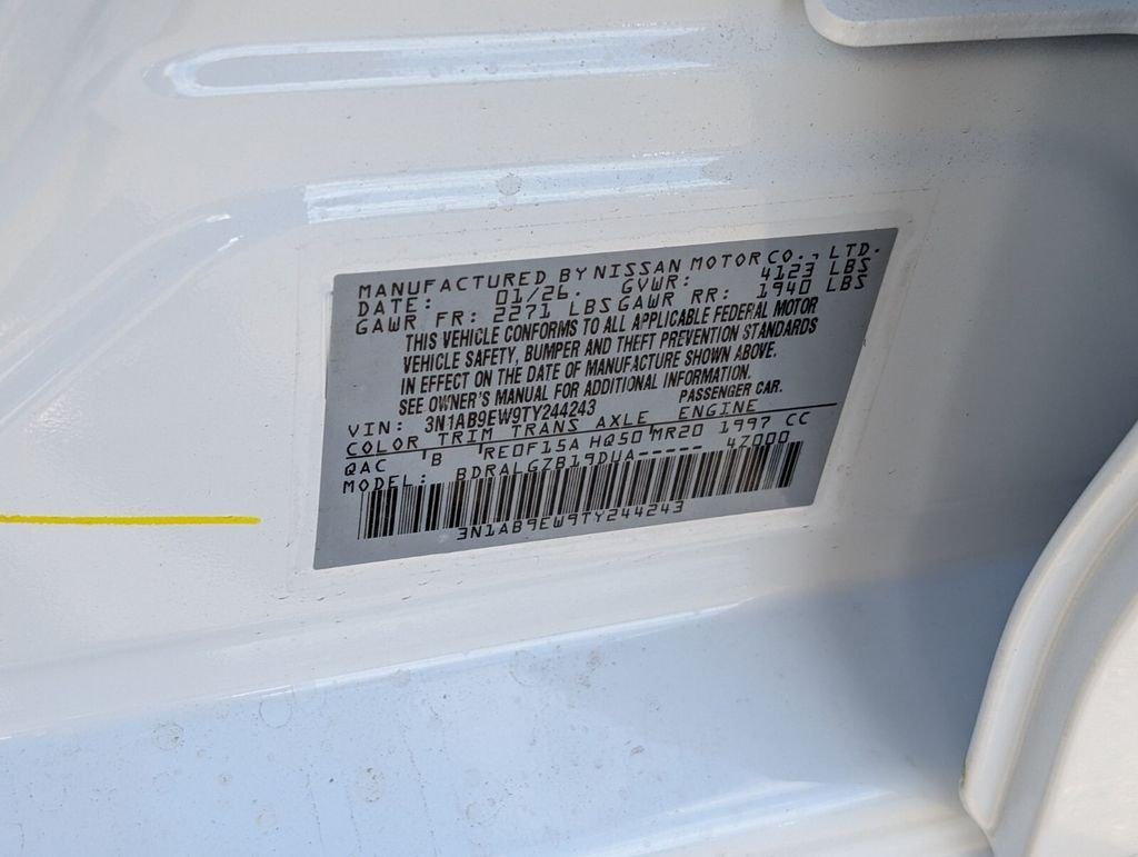 Nissan Sentra Sl - Thumbnail 16