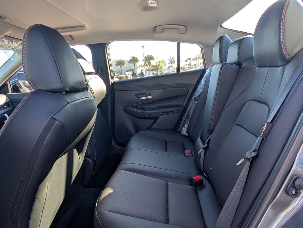 Nissan Sentra Sr - Thumbnail 13