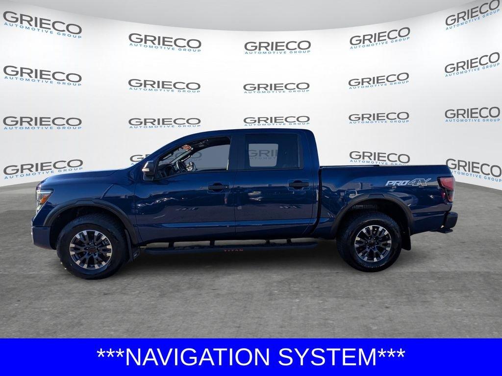 Nissan Titan Pro-4X - Thumbnail 5