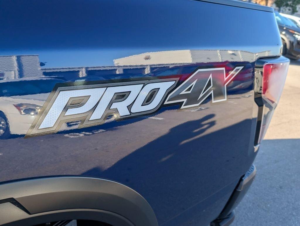 Nissan Titan Pro-4X - Thumbnail 15