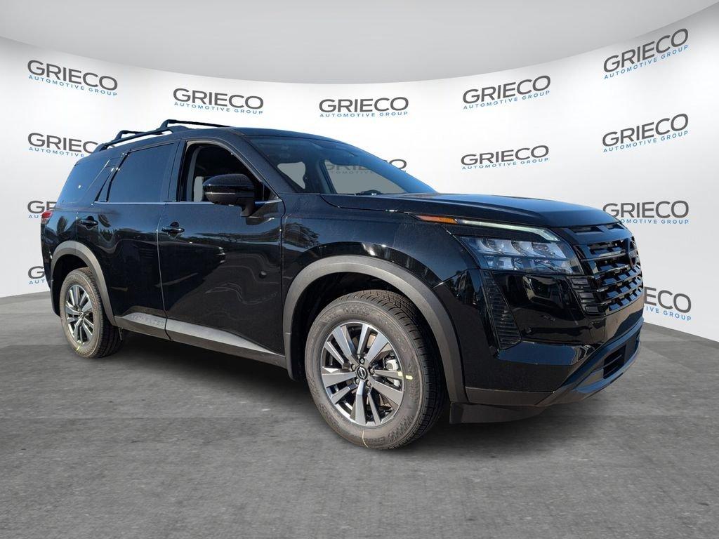 Nissan Pathfinder Sl - Thumbnail 2