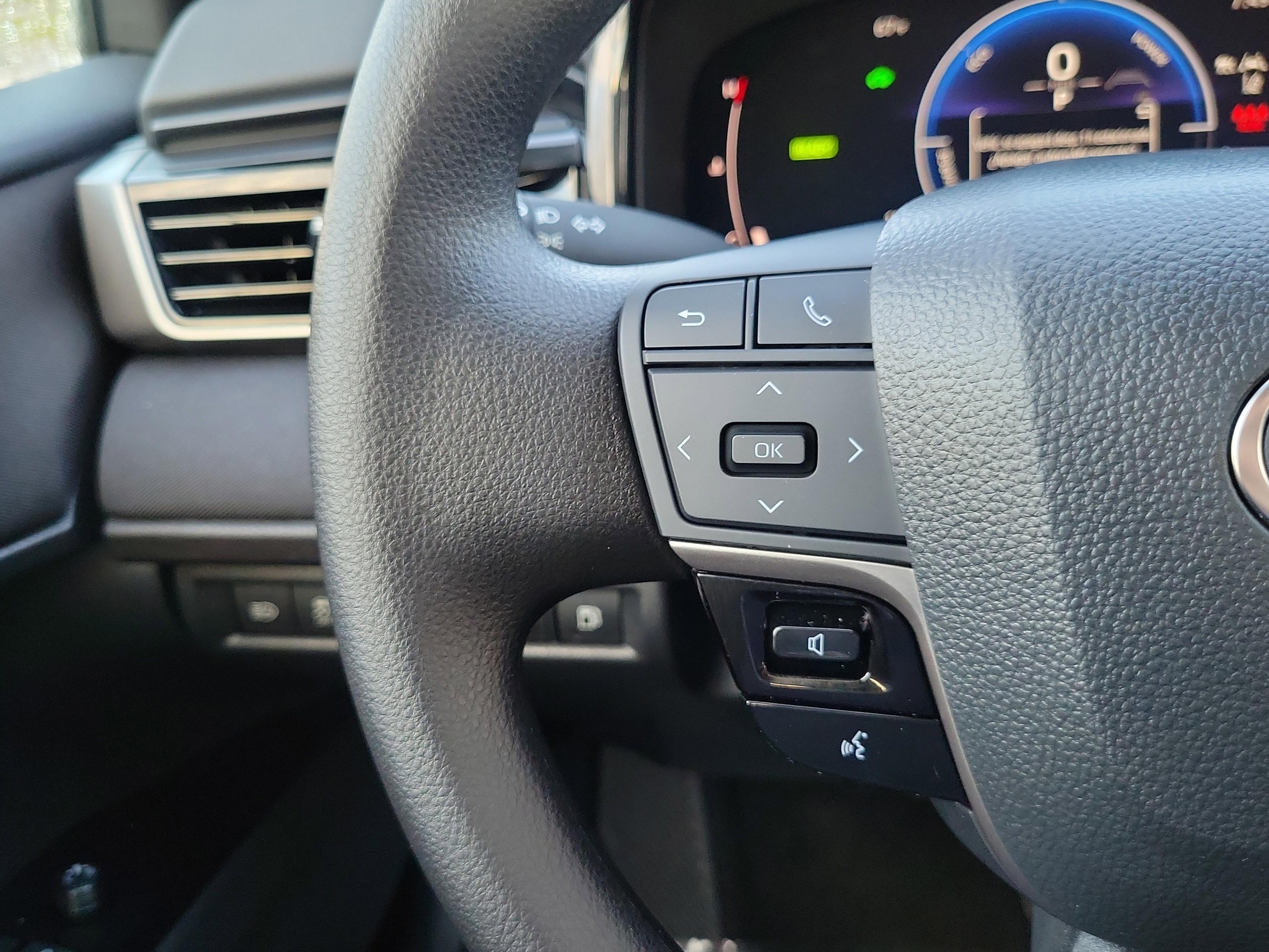 Toyota Camry Le Fwd - Thumbnail 16