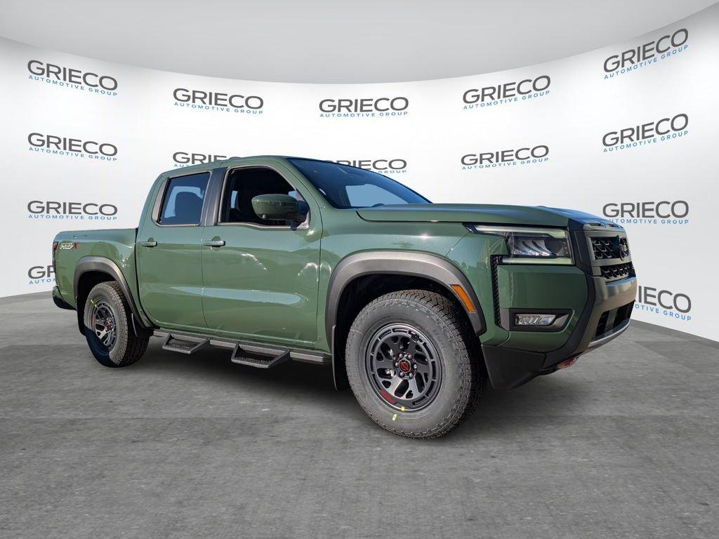 Nissan Frontier Crew Cab Pro-X® - Thumbnail 2