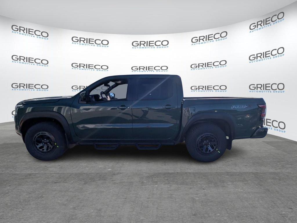 Nissan Frontier Crew Cab Pro-X® - Thumbnail 5