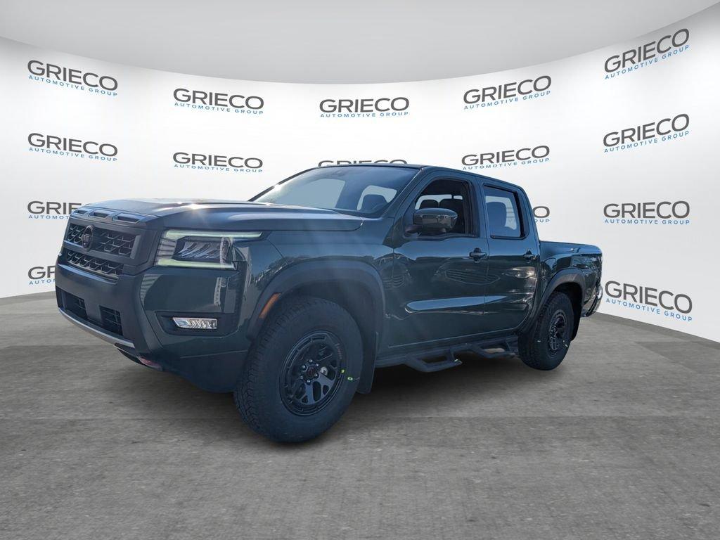 Nissan Frontier Crew Cab Pro-X® - Thumbnail 4