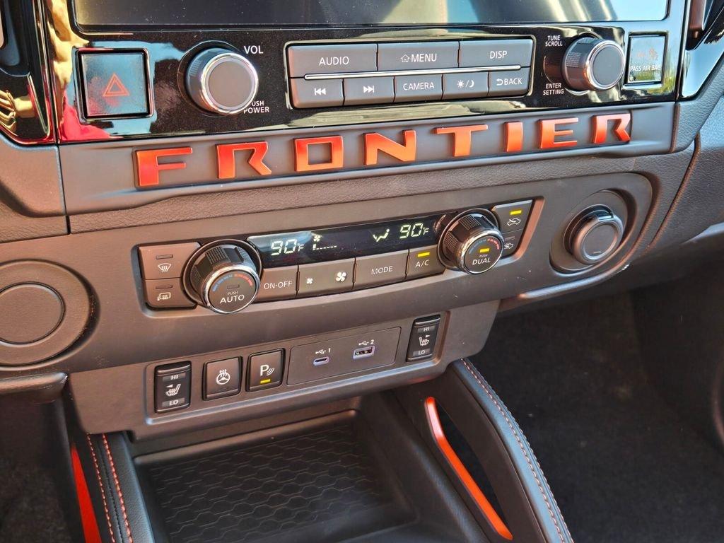 Nissan Frontier Crew Cab Pro-X® - Thumbnail 16