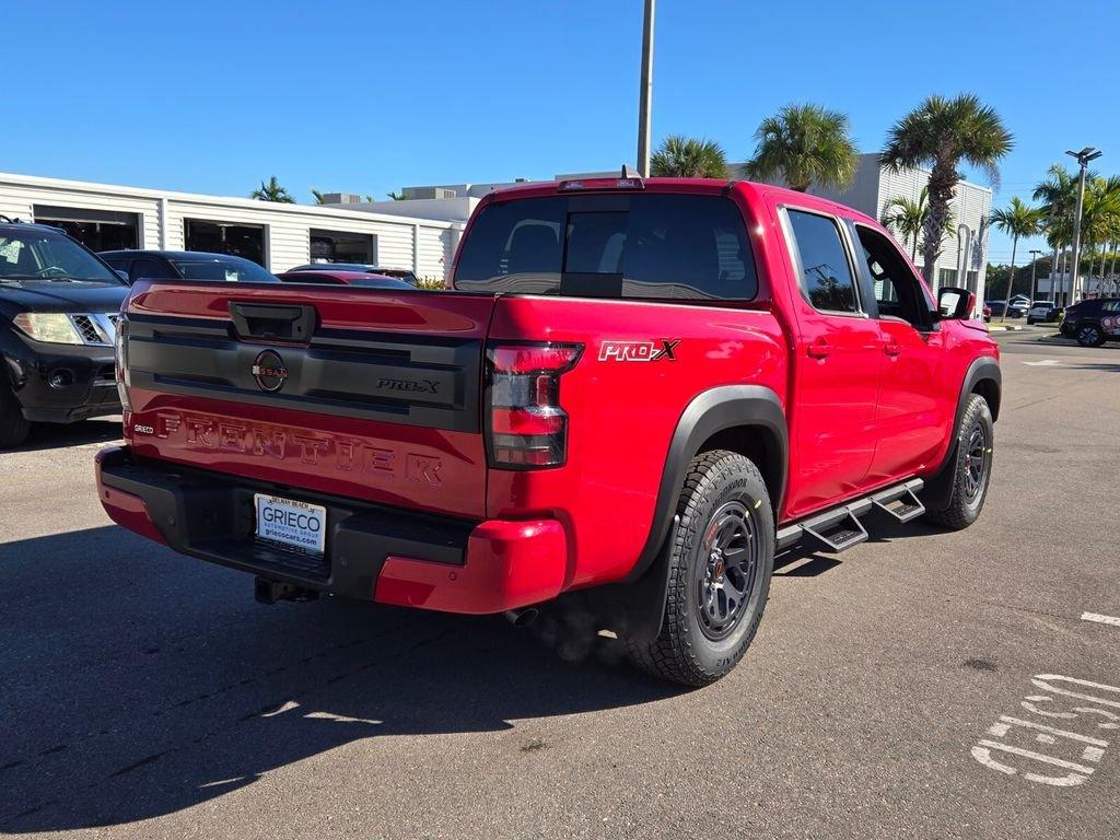 Nissan Frontier Crew Cab Pro-X® - Thumbnail 8