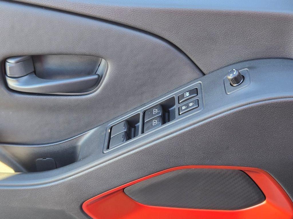 Nissan Frontier Crew Cab Pro-X® - Thumbnail 20