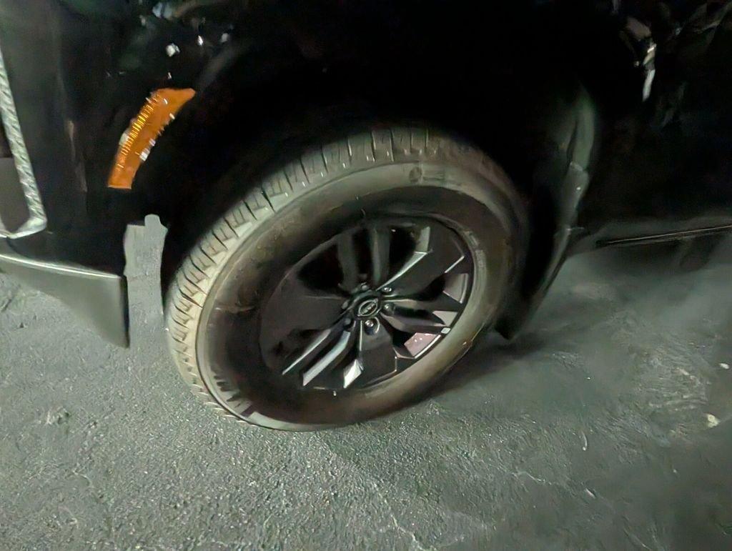 Nissan Frontier Crew Cab Sv - Thumbnail 6