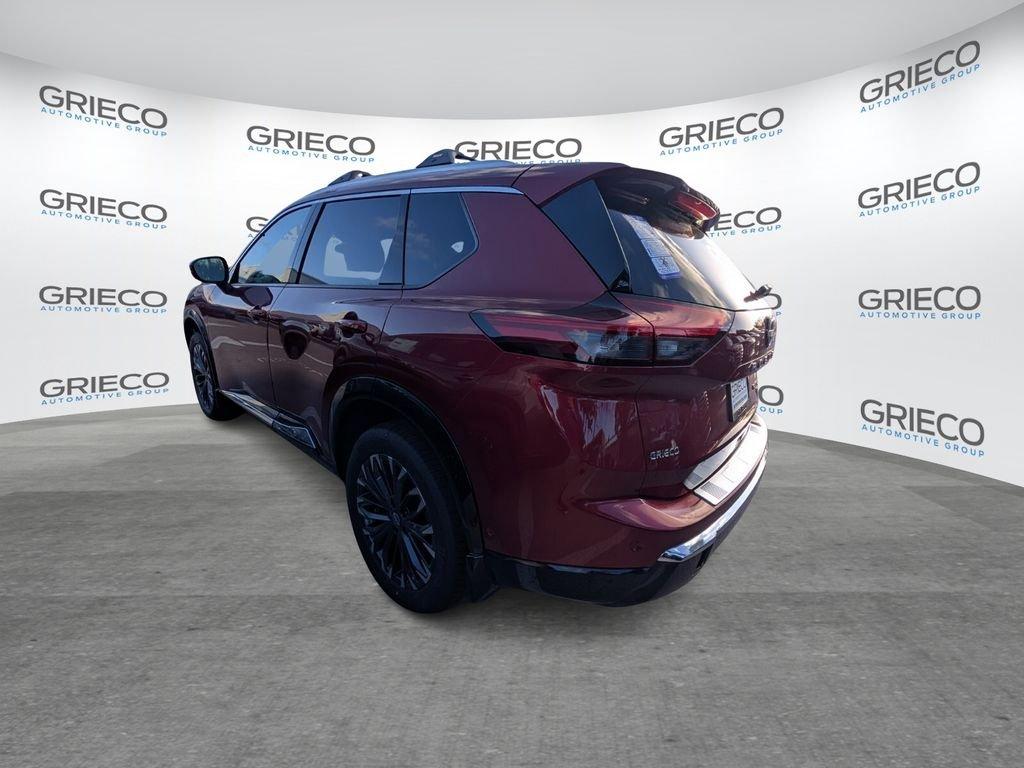 Nissan Rogue Platinum - Thumbnail 6