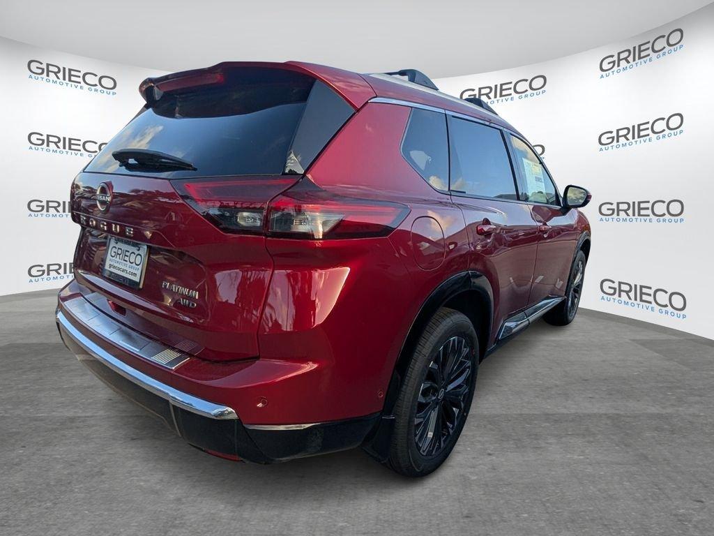 Nissan Rogue Platinum - Thumbnail 8