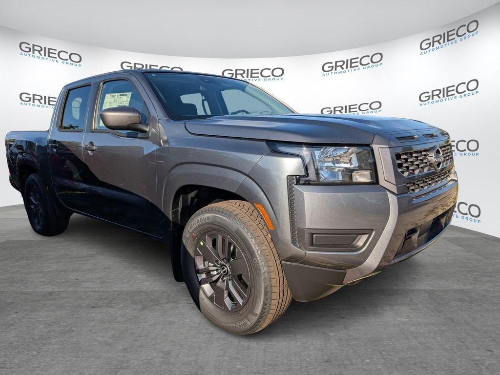 Nissan Frontier Crew Cab Sv - Thumbnail 2