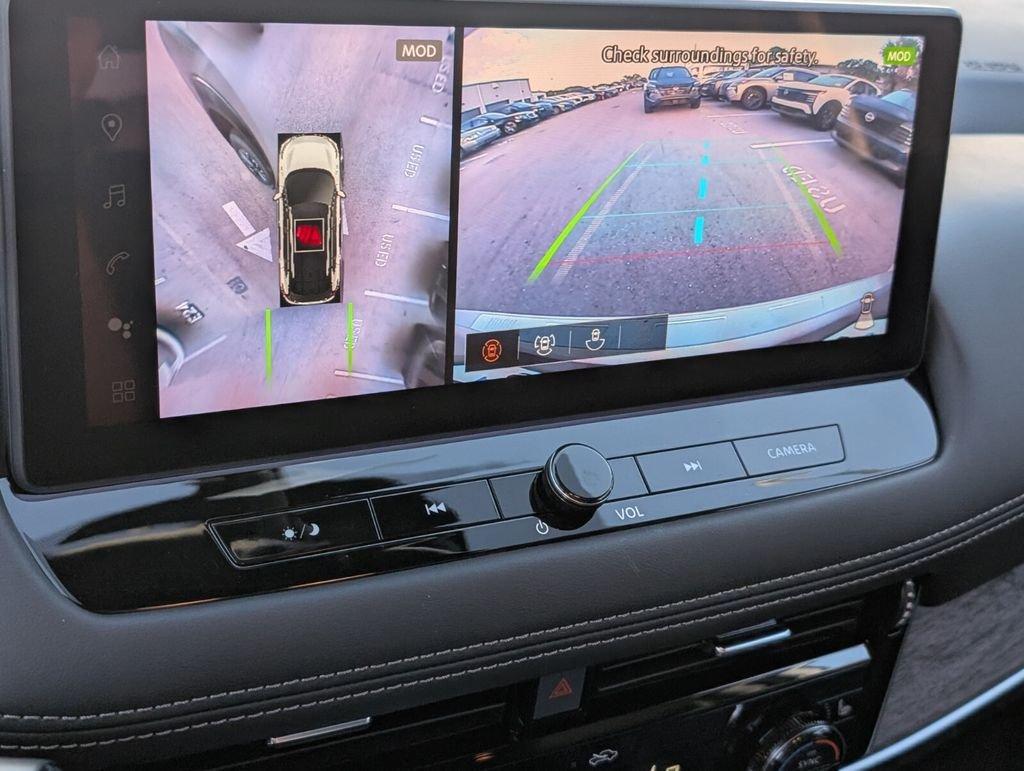 Nissan Rogue Platinum - Thumbnail 17