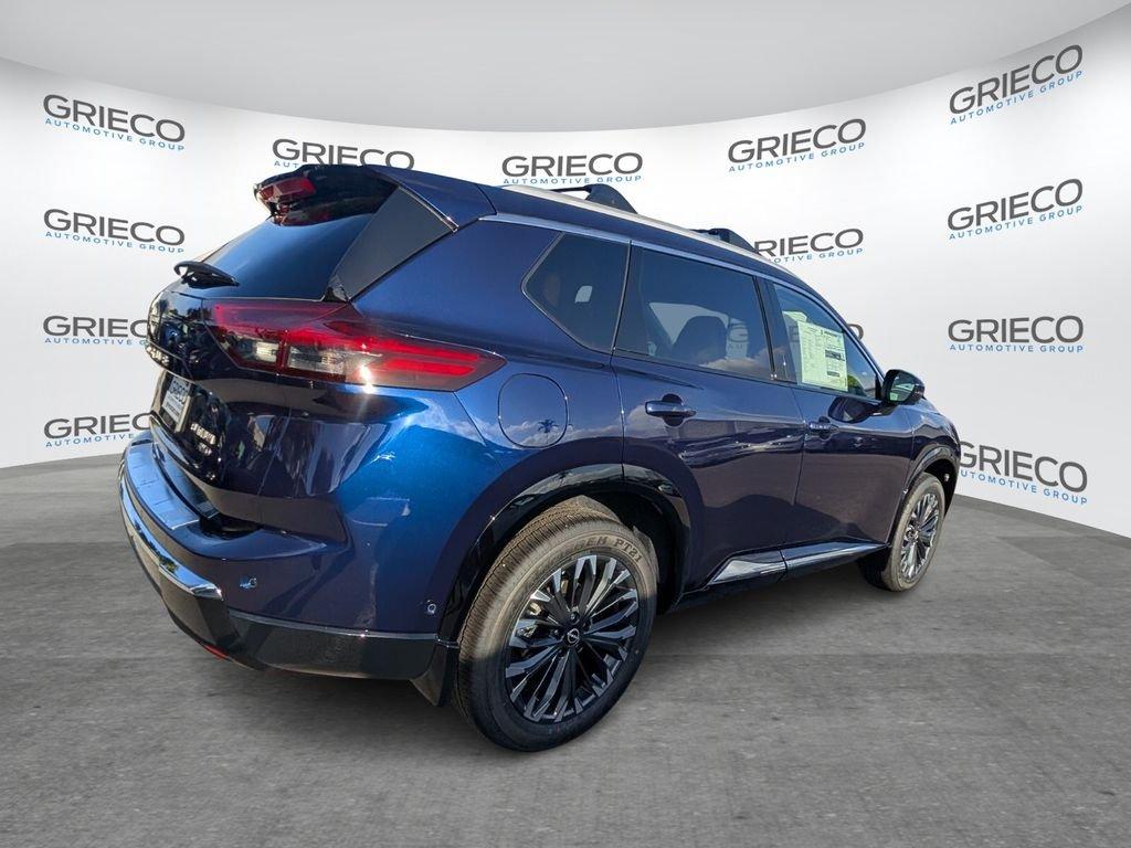 Nissan Rogue Platinum - Thumbnail 7