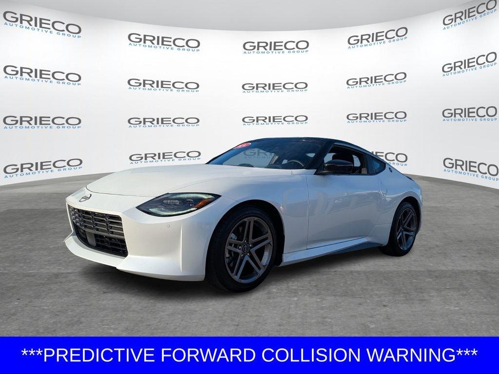 Nissan Z Sport - Thumbnail 4