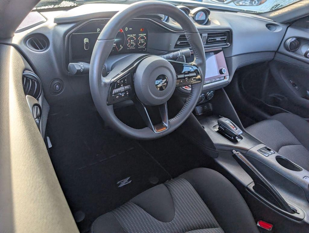 Nissan Z Sport - Thumbnail 13