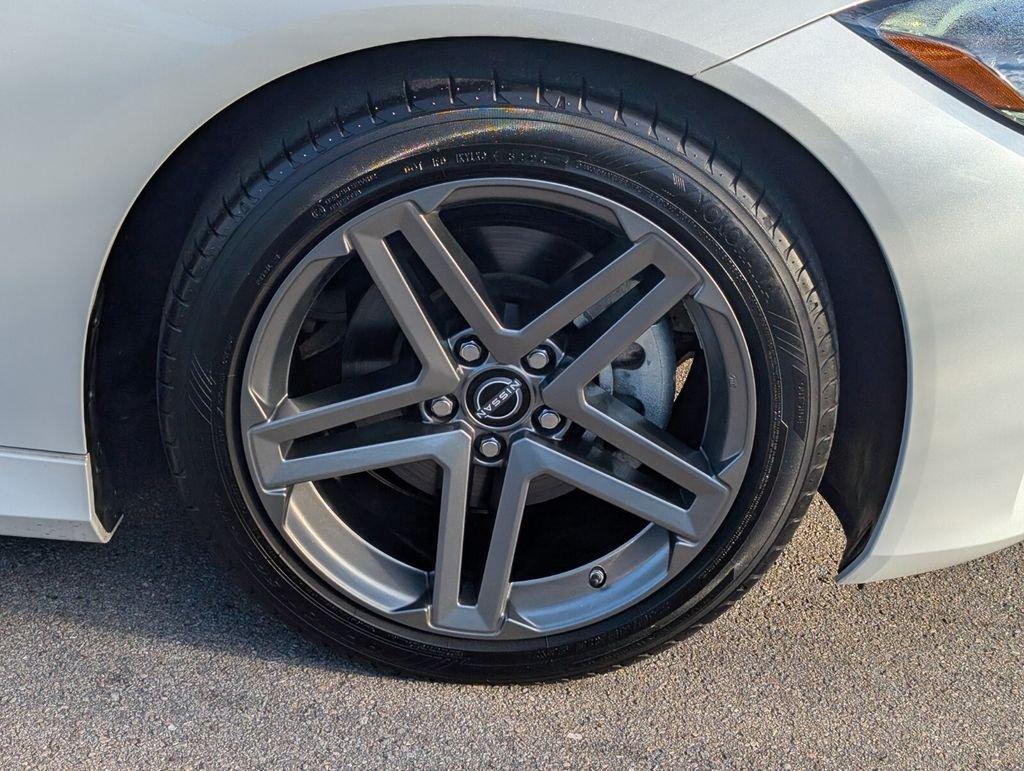 Nissan Z Sport - Thumbnail 10