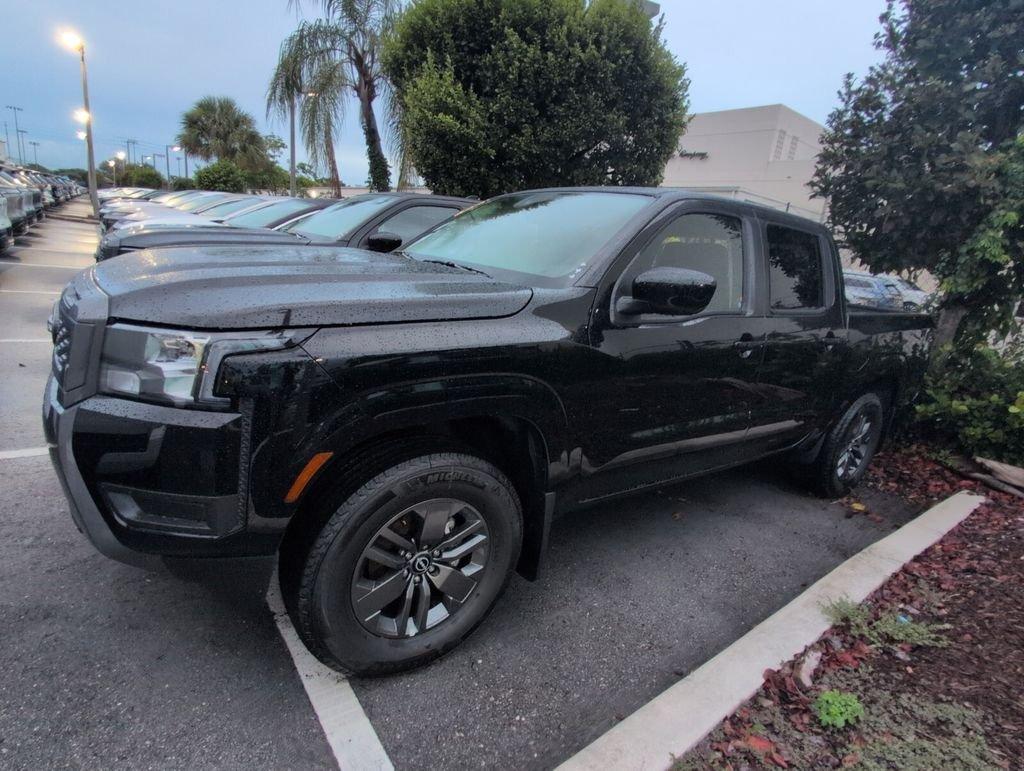 Nissan Frontier Crew Cab Sv - Thumbnail 5