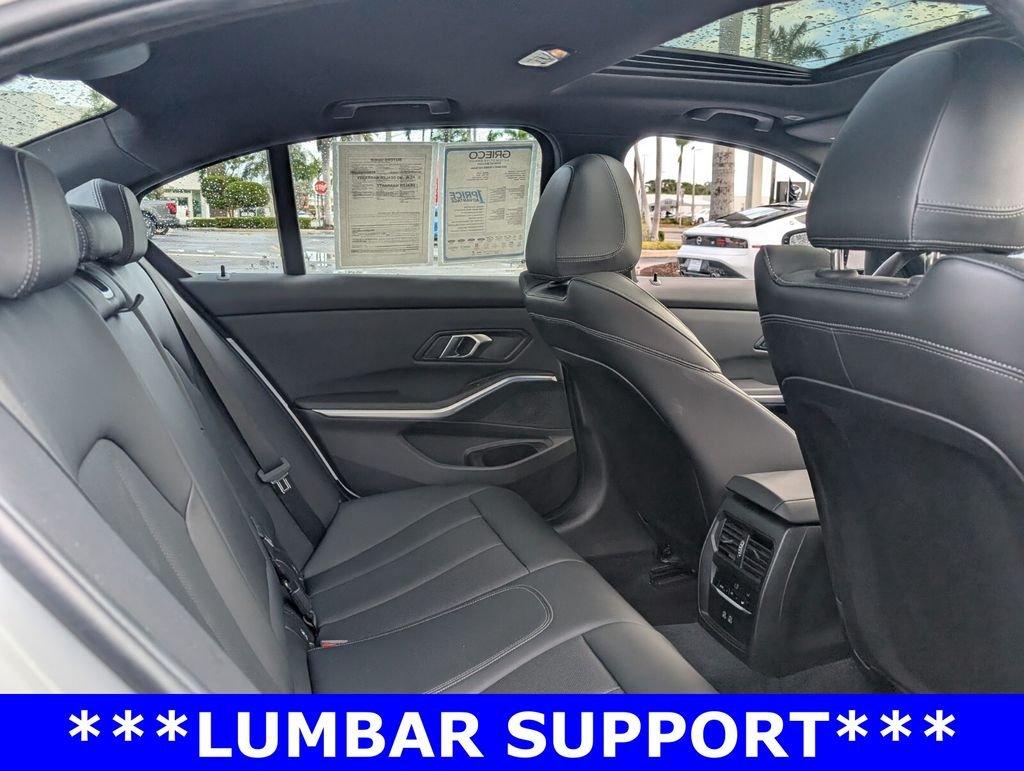 Bmw 3 Series 330I - Thumbnail 16