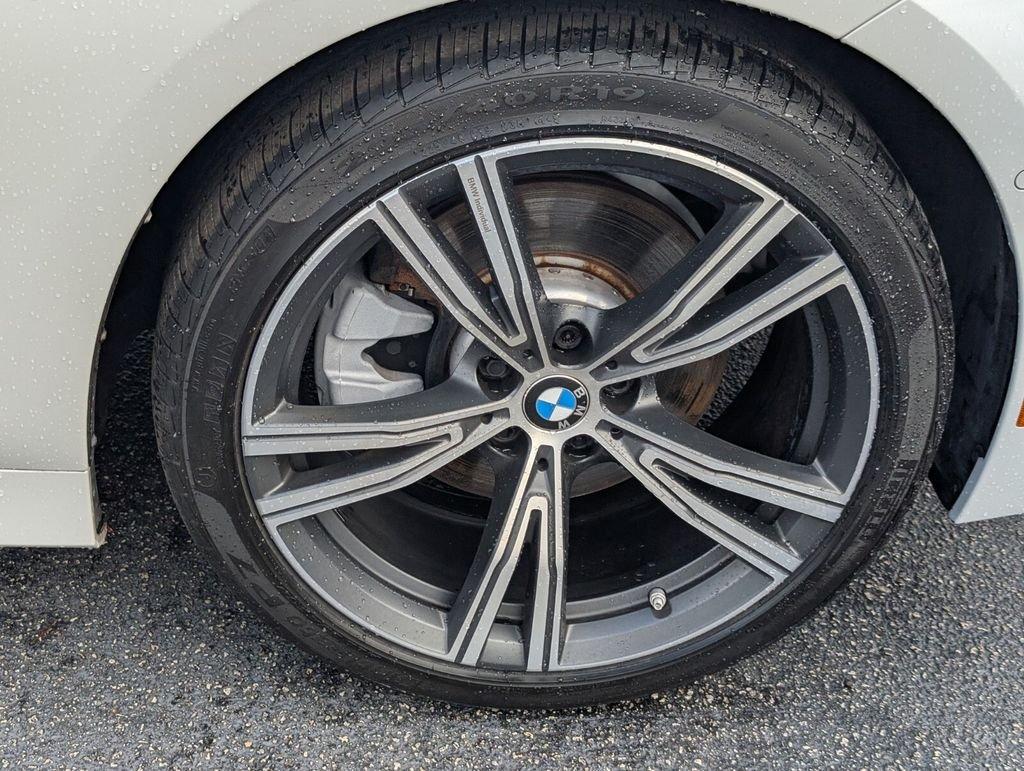 Bmw 3 Series 330I - Thumbnail 19