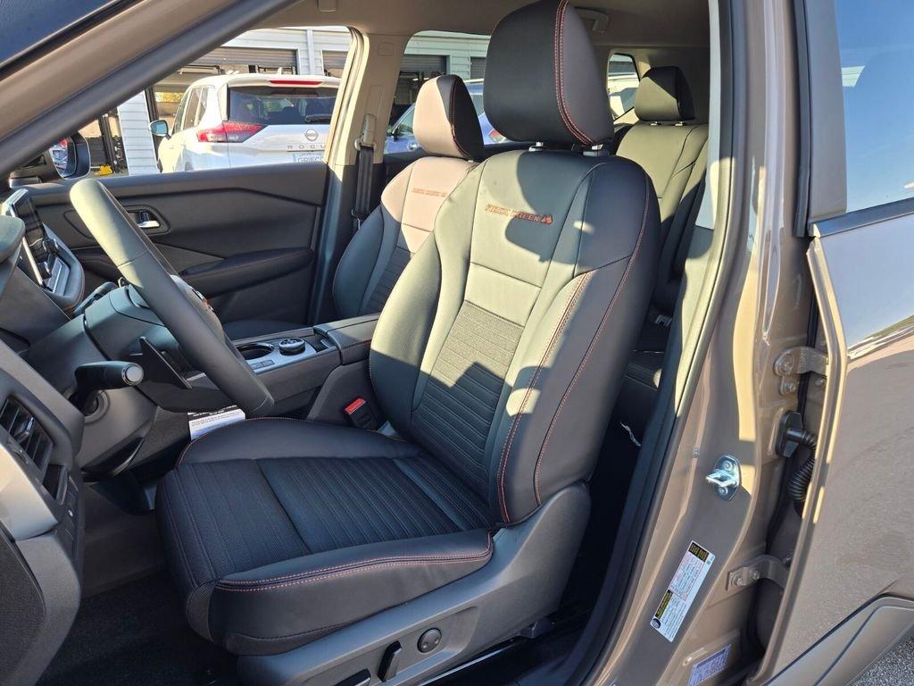 Nissan Rogue Rock Creek® - Thumbnail 11