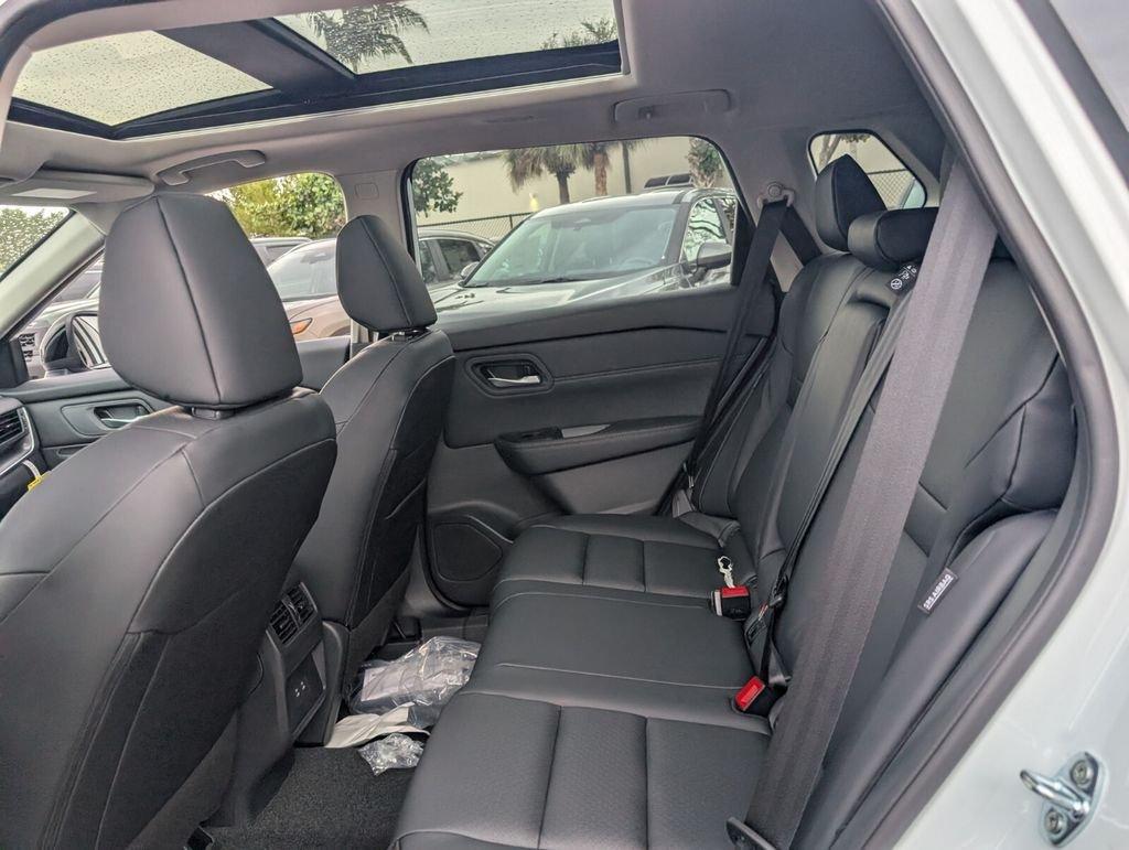 Nissan Rogue Dark Armor™ - Thumbnail 14