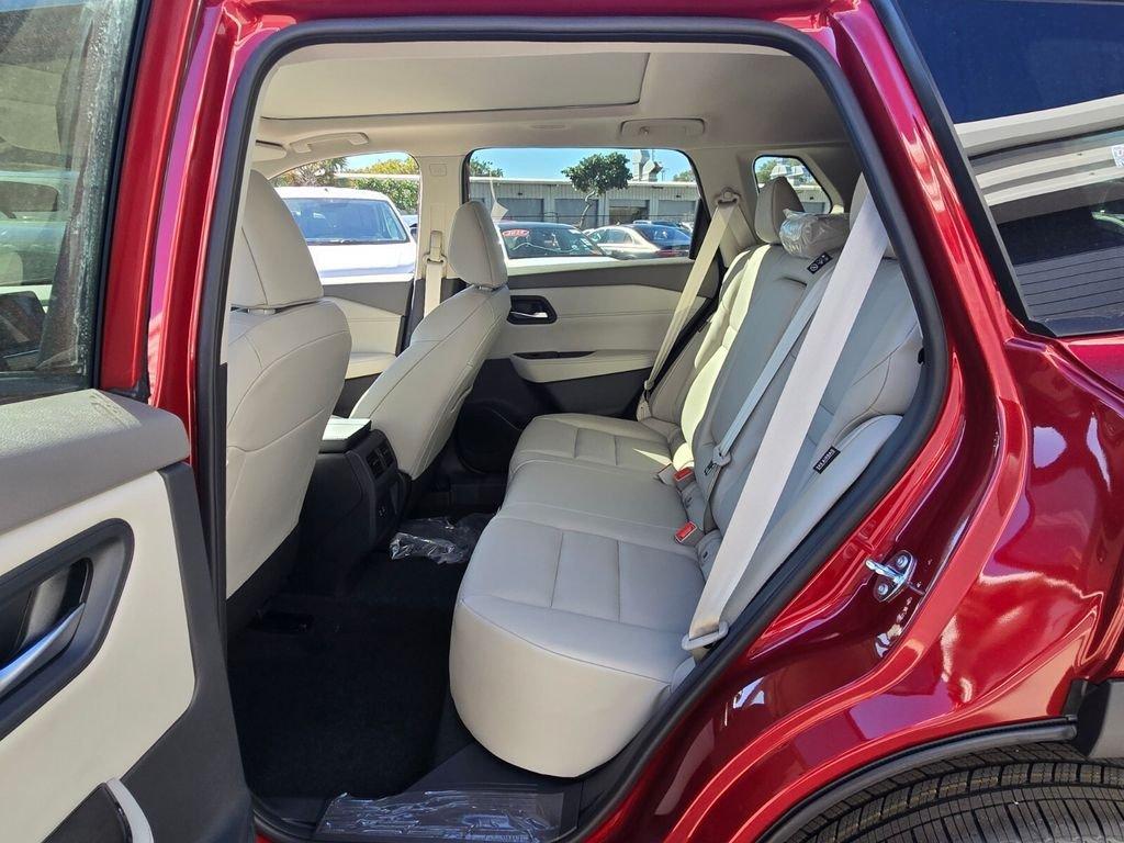 Nissan Rogue Dark Armor™ - Thumbnail 13