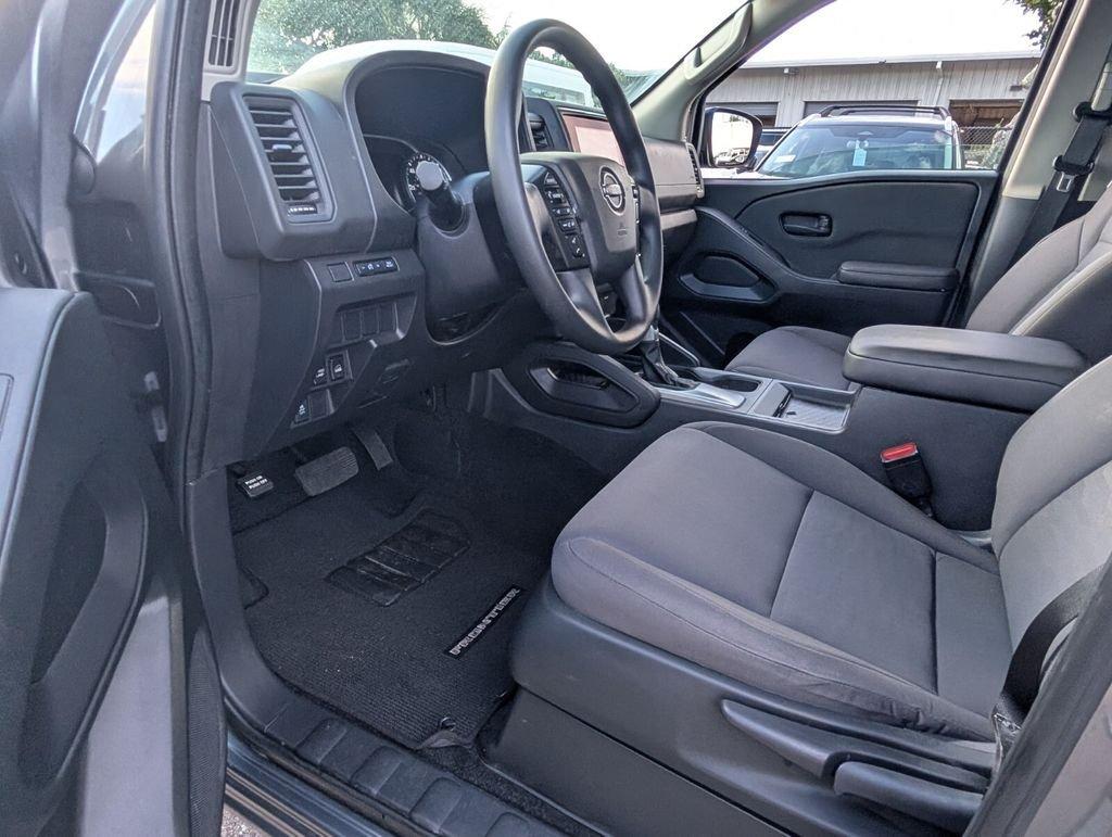 Nissan Frontier S - Thumbnail 12