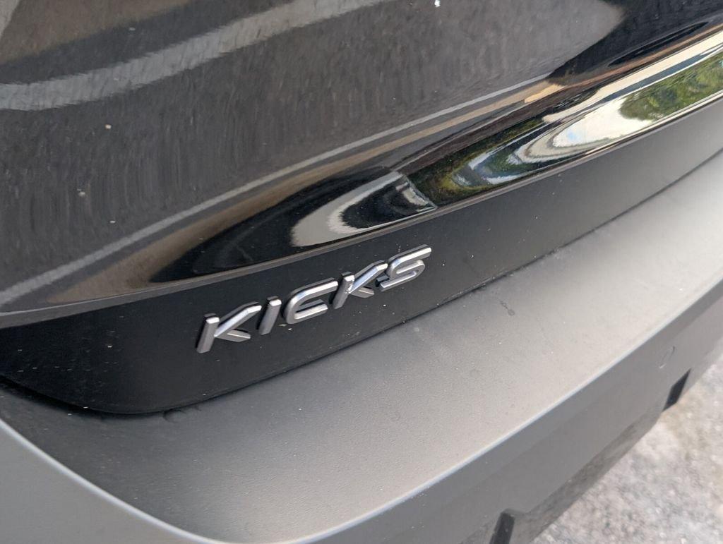 Nissan Kicks Sr - Thumbnail 10