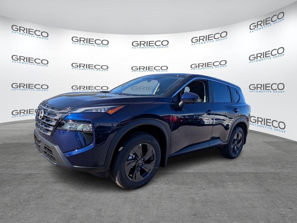 Nissan Rogue Sv - Thumbnail 4