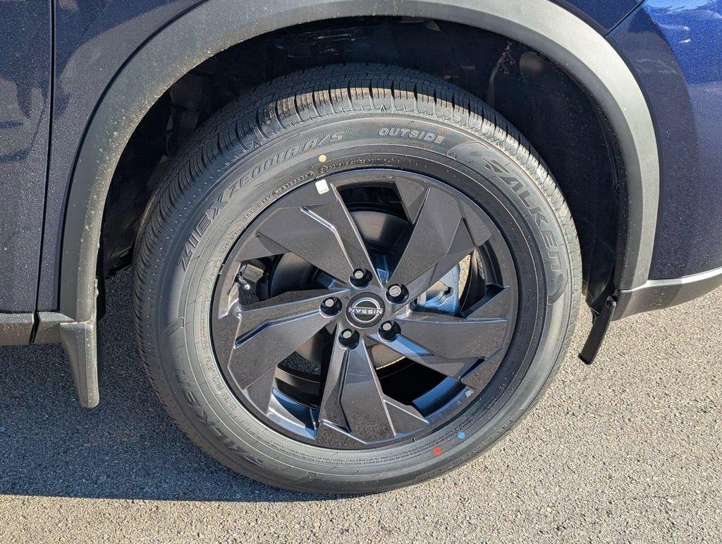 Nissan Rogue Sv - Thumbnail 10