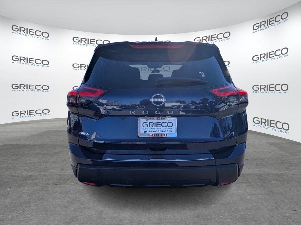 Nissan Rogue Sv - Thumbnail 7