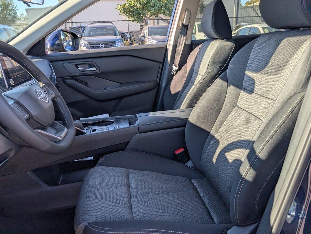 Nissan Rogue Sv - Thumbnail 12