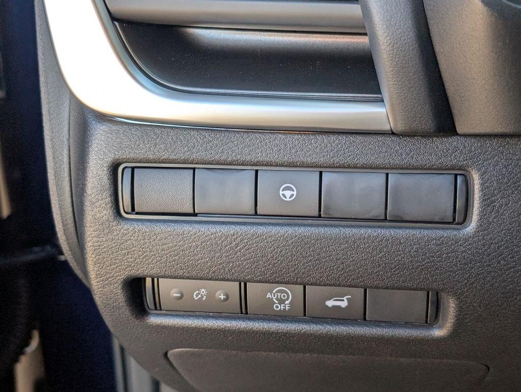 Nissan Rogue Sv - Thumbnail 19